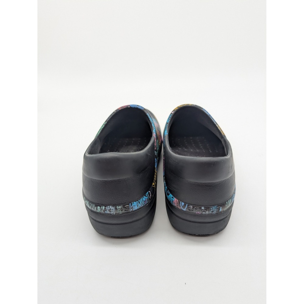 Colorful Patterned Women's Clogs - Picture 4 of 10